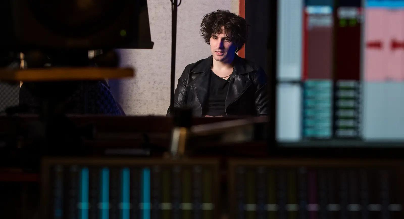 Ez az a nap – Szabadtéri-klippremier Ember Márkkal!