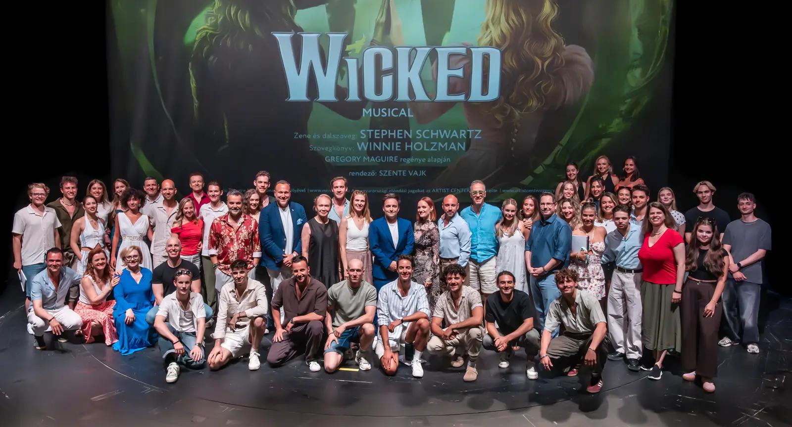 Készül a varázslat: megtartották a Wicked olvasópróbáját